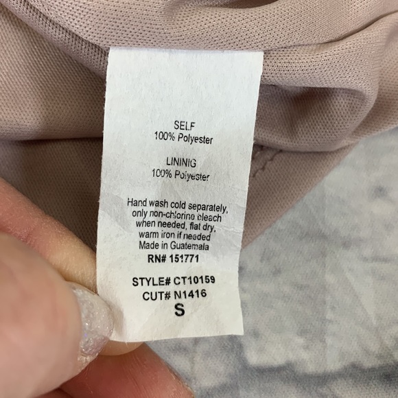 GILLI Mauve Pink dressy Tank Top. Size Small. Layered - Picture 8 of 10